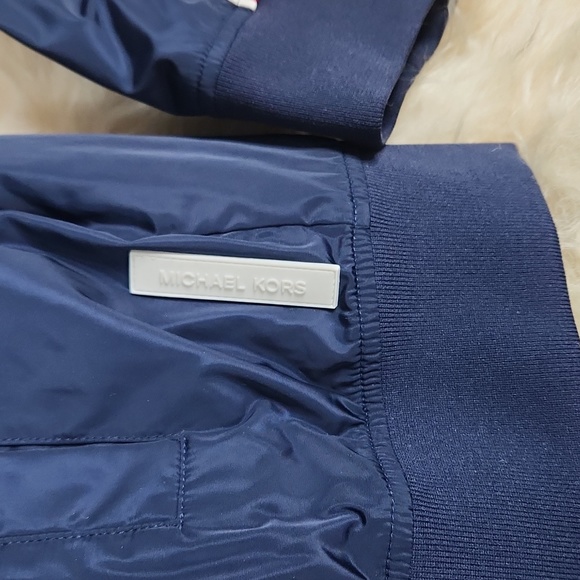 Brand new MK jacket - Picture 3 of 8